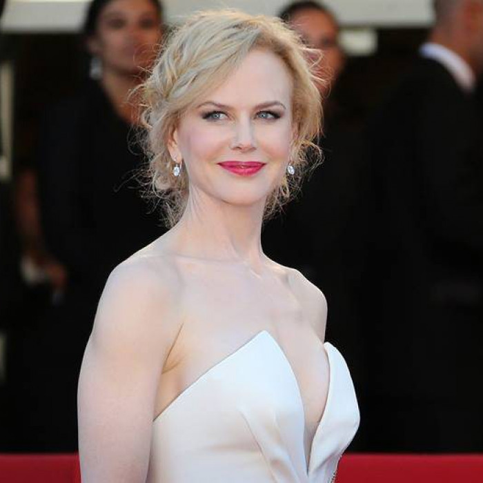 Nicole Kidman (Actress) Biography, Wiki, Age, Height, Husband, Boyfriend, Children, Movies, Weight, Family, Father, Net Worth, Bio, Career and More