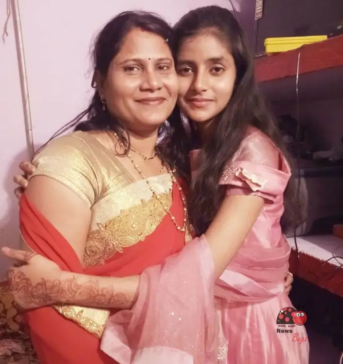 Sanchita Basu mother Dimple Malhan