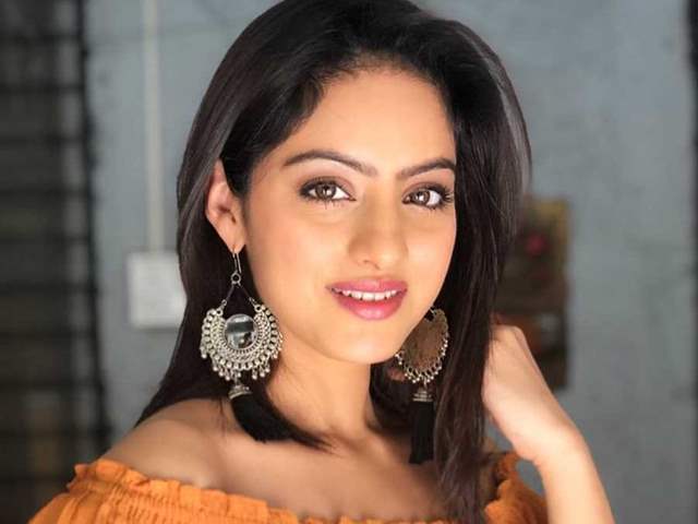 Deepika Singh (Indian television Actress) Biography, Height, Age, Weight, Body Measurements, Family, Parents, Boyfriend, Husband, Bio, Net Worth, Photos, Wiki & More