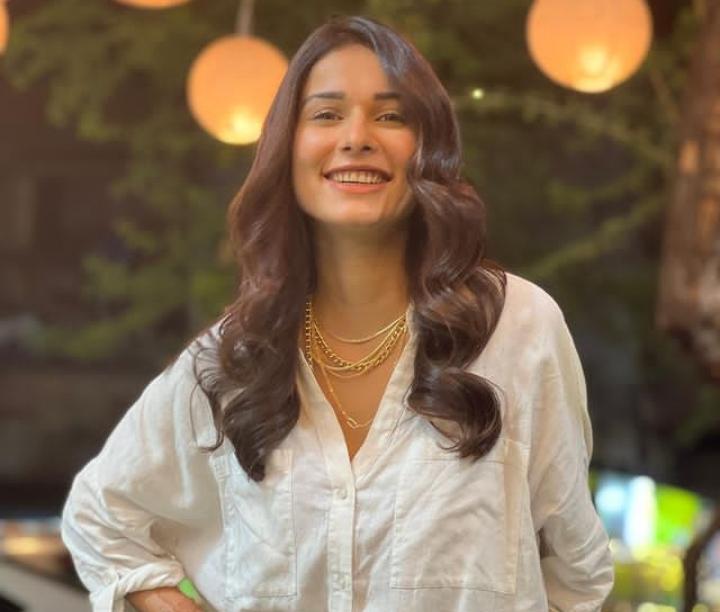 Aneri Vajani (Actress) Biography, Height, Age, TV Show, Weight, Body Measurements, Family, Parents, Boyfriend, Husband, Bio, Net Worth, Photos, Wiki & More